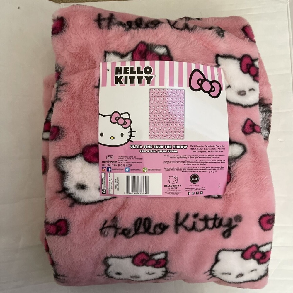 hello kitty blanket